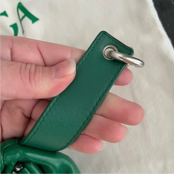 Bottega Veneta Leather Chain
Pouch Belt Bag - Picture 12 of 16